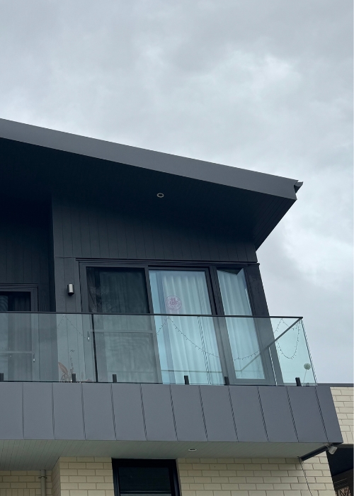 SAVANNA™ Flat Lock Cladding 2 SAVANNA™ Flat Lock Cladding 2